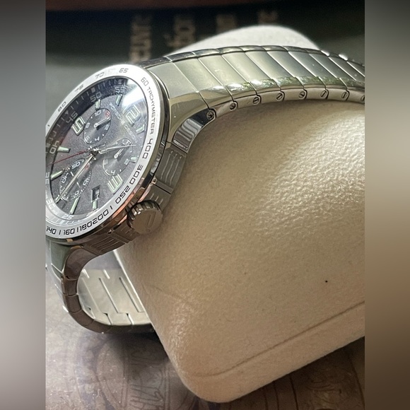 Porsche Design Flat Six Quartz Chronograph Men’s Watch - Picture 3 of 6